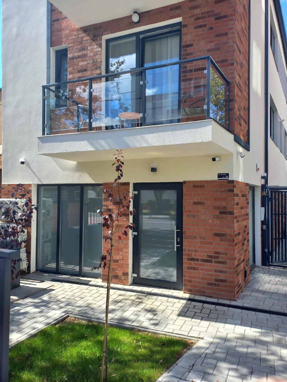 Cinque Stelle Hotel Apartments Cluj-Napoca Eksteriør bilde